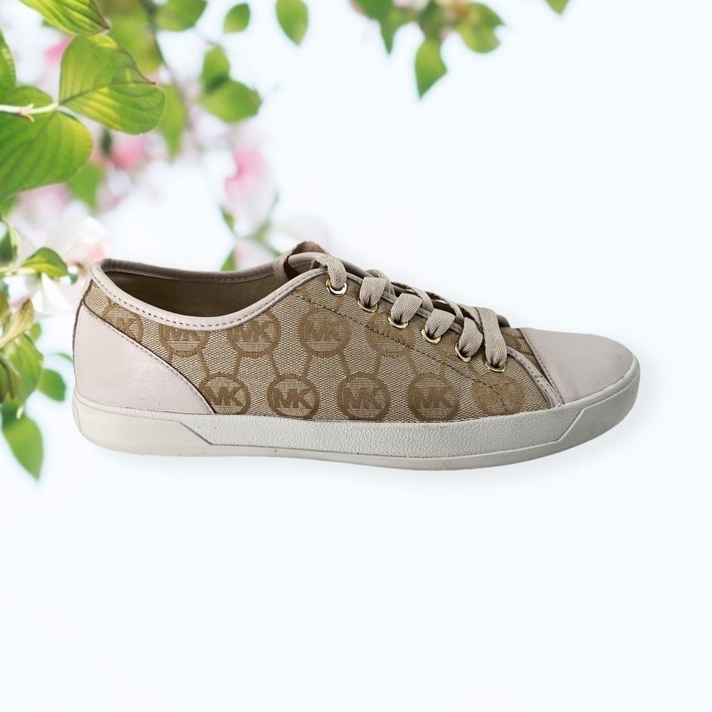 MICHAEL Kors White and Gold Sneaker